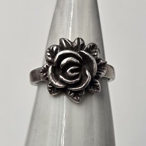 Vintage 925 Sterling Silver Rose Ring Sz6.5